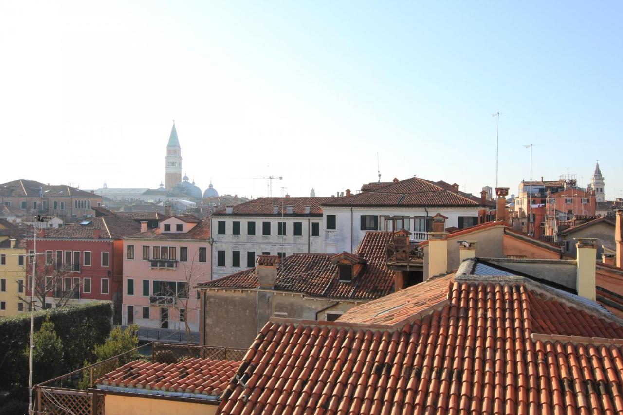 City Apartments Biennale Veneza Exterior foto
